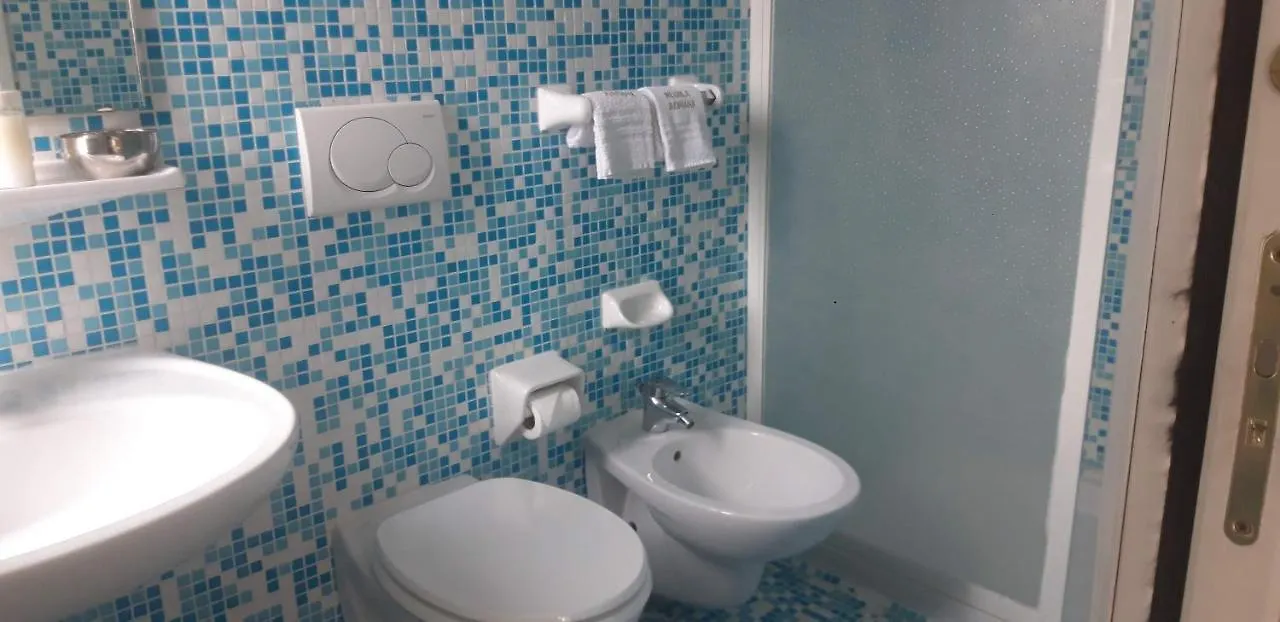 Bed & Breakfast Vegan B&B Meuble Adriana Sirmione