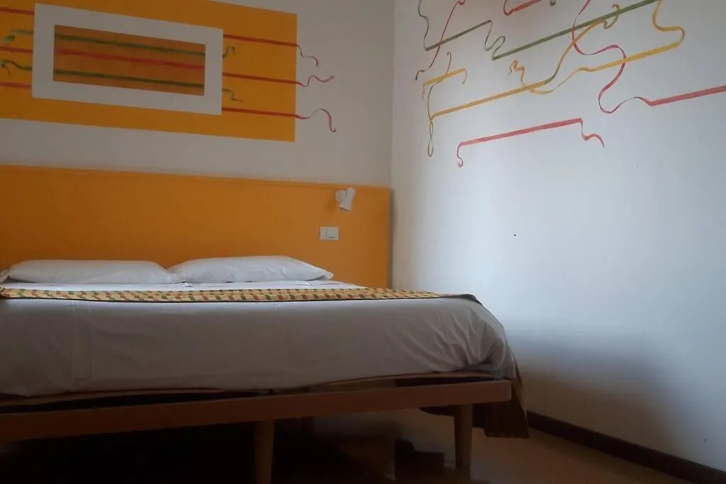 Vegan B&B Meuble Adriana Sirmione Bed & Breakfast