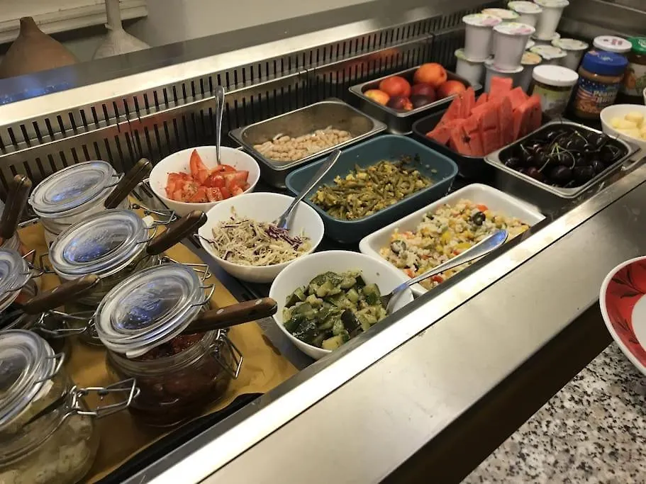 Vegan B&B Meuble Adriana Sirmione 0*,  Italia
