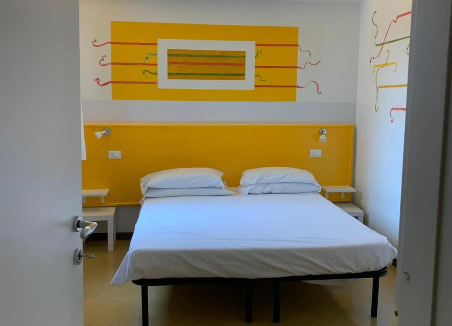 Vegan B&B Meuble Adriana Sirmione Bed & Breakfast